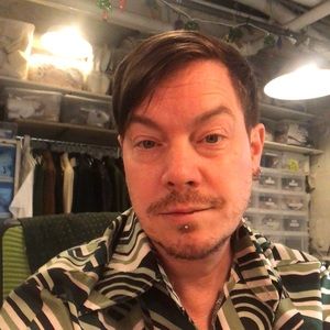 Meet your Posher, Scott